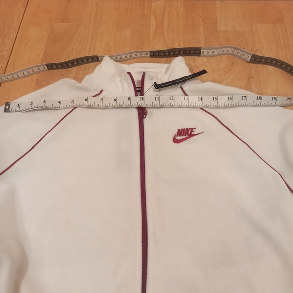 Nike Full Zip Womens Track Jacket medium White Velour Velvet Y2K - Picture 14 of 16